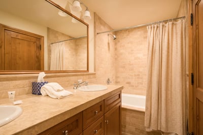 Luxury Villa Photo #17