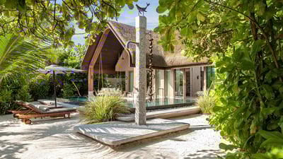 Luxury Villa Photo #17