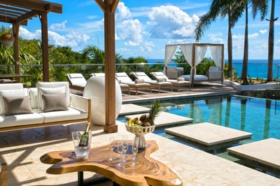 Luxury Villa Photo #24