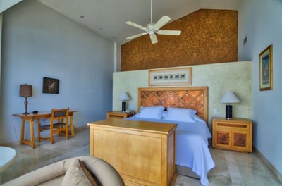 Luxury Villa Photo #54