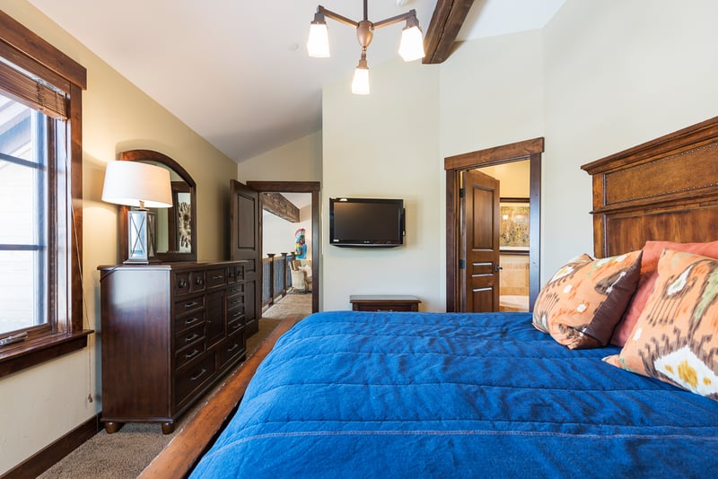 Silver Star 4 BDM Penthouse with Spa