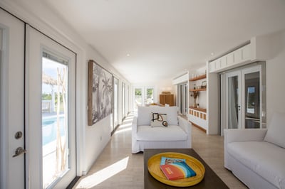 Luxury Villa Photo #28