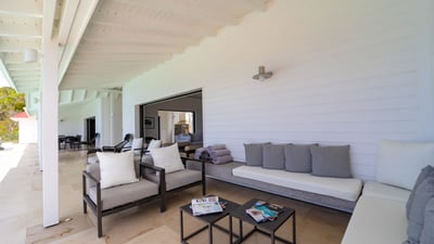 Luxury Villa Photo #33
