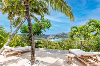 Luxury Villa Photo #8