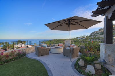 Luxury Villa Photo #7