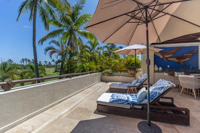 Luxury Villa Photo #5