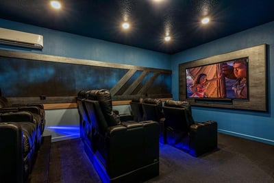Luxury Villa Photo #15