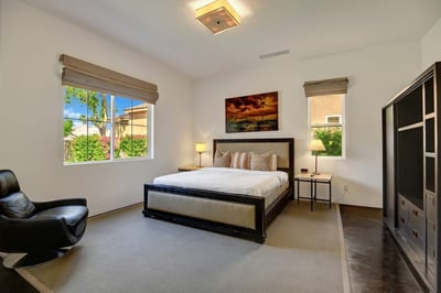 Luxury Villa Photo #31