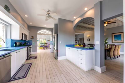 Luxury Villa Photo #28