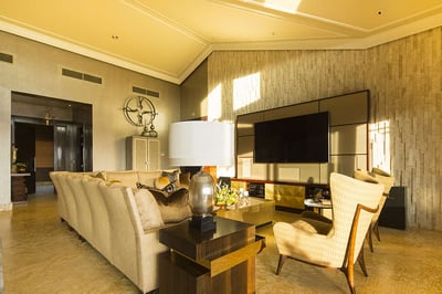 Luxury Villa Photo #8