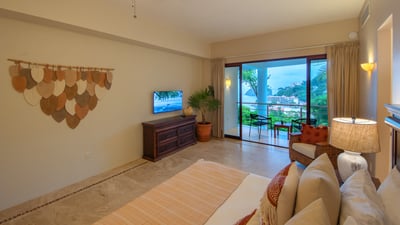 Luxury Villa Photo #85