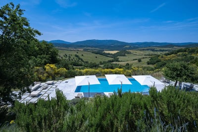 Luxury Villa Photo #15