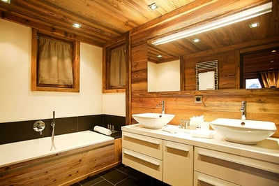 Luxury Villa Photo #18