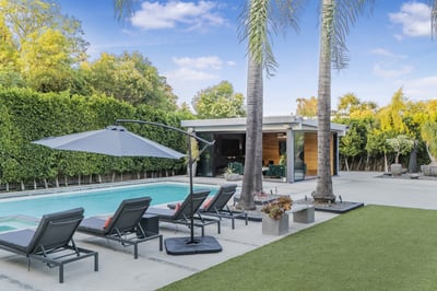 Luxury Villa Photo #4