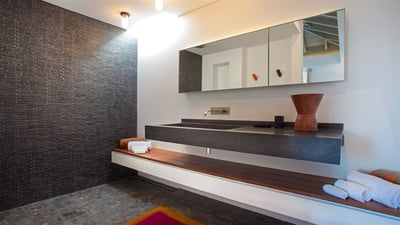 Luxury Villa Photo #57