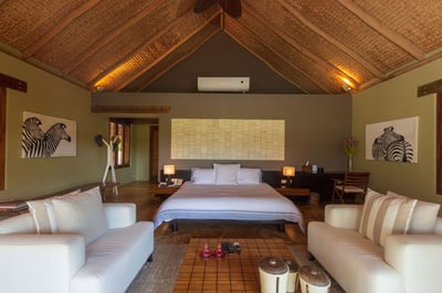 Luxury Villa Photo #19