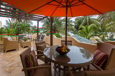 Luxury Villa Photo #6