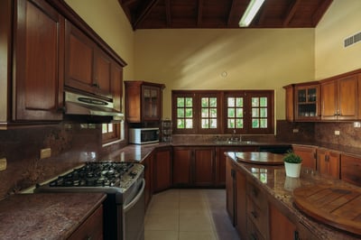 Luxury Villa Photo #16