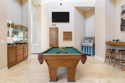 Luxury Villa Photo #26