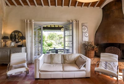 Luxury Villa Photo #26