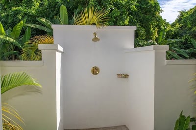 Luxury Villa Photo #26