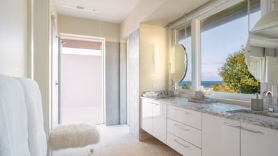 Luxury Villa Photo #11