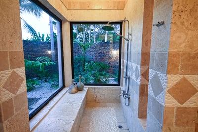 Luxury Villa Photo #57