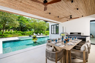 Main House Outdoor Dining Area