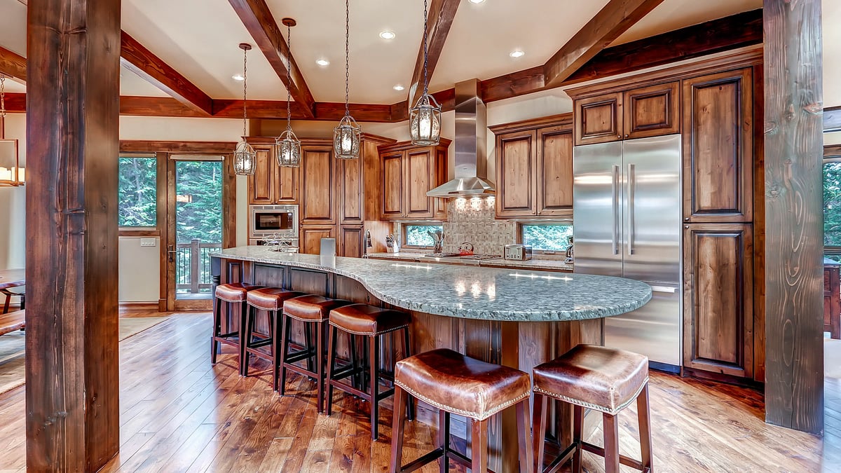 Rocky Mountain Lodge