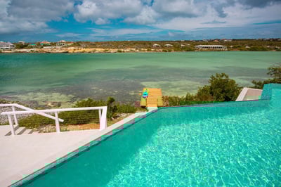 Luxury Villa Photo #5
