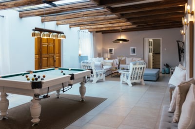 Luxury Villa Photo #28