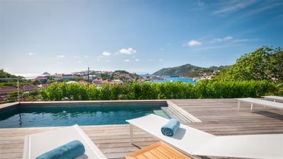 Luxury Villa Photo #5