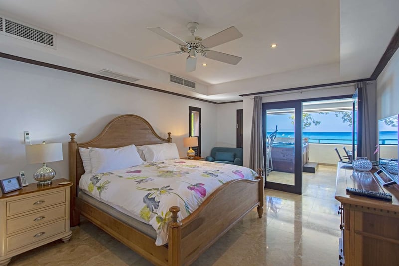 Coral Cove 4 | Green Fields