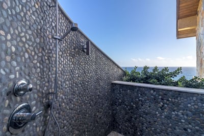 Luxury Villa Photo #22