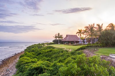 Luxury Villa Photo #13