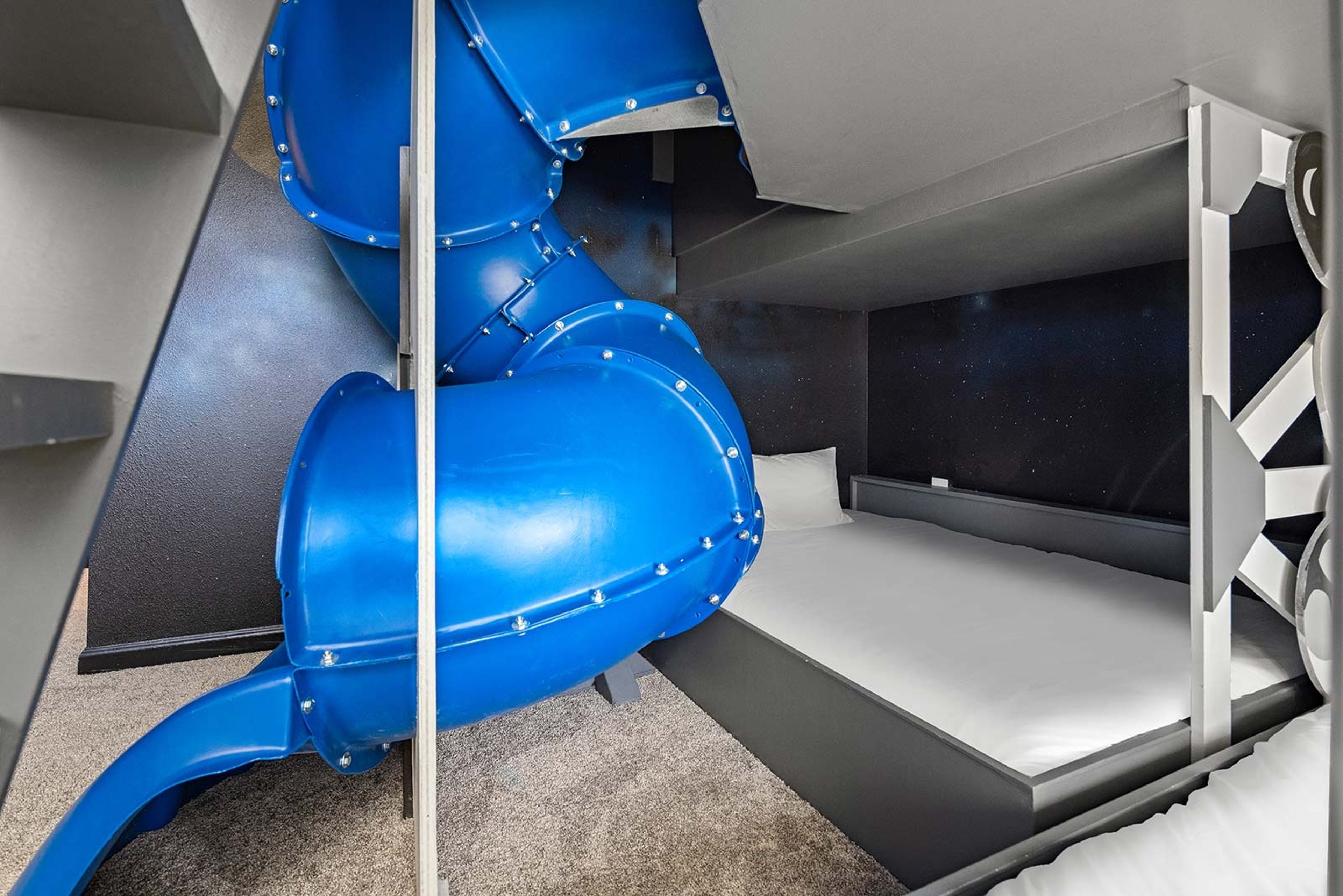 Blast Off at Harbor Island Beach Club - 3