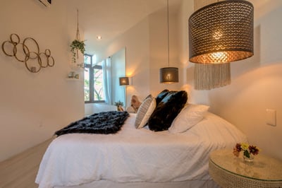 Luxury Villa Photo #27