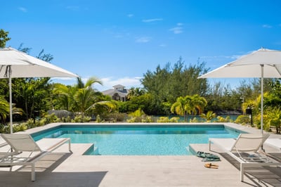Luxury Villa Photo #22