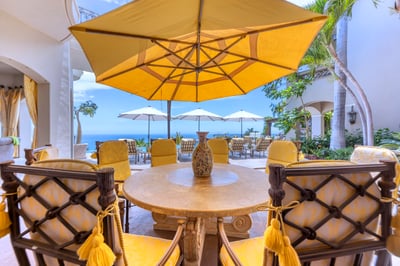 Luxury Villa Photo #15