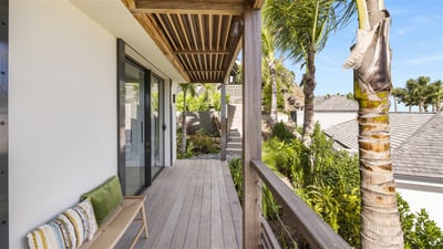 Luxury Villa Photo #11