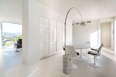 Luxury Villa Photo #40