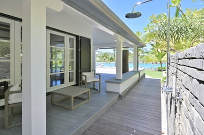 Luxury Villa Photo #28