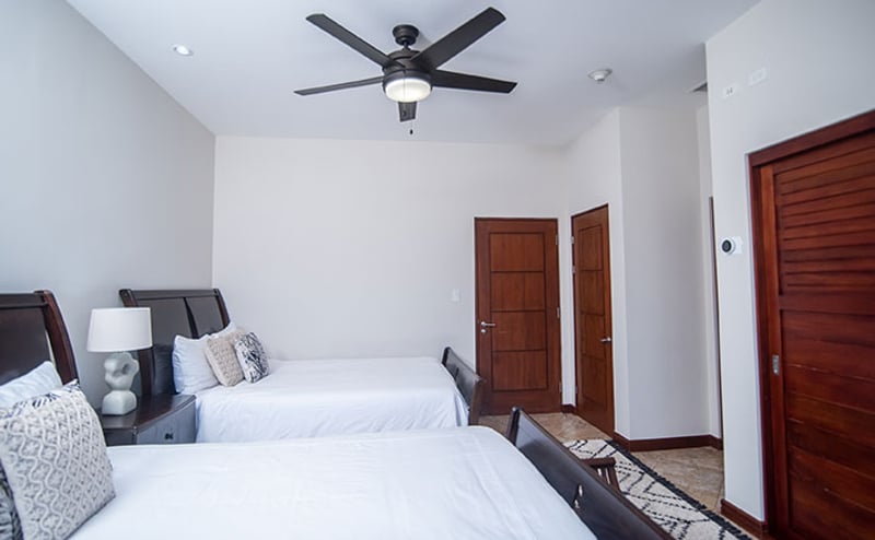 Vista Las Palmas 12C