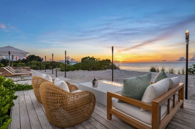 Luxury Villa Photo #9
