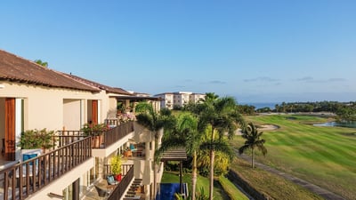 Luxury Villa Photo #49