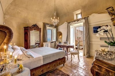 Luxury Villa Photo #24
