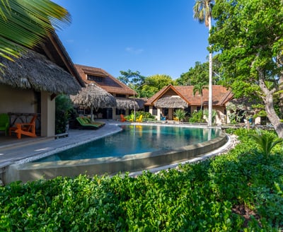 Luxury Villa Photo #6