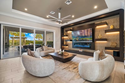 Luxury Villa Photo #20