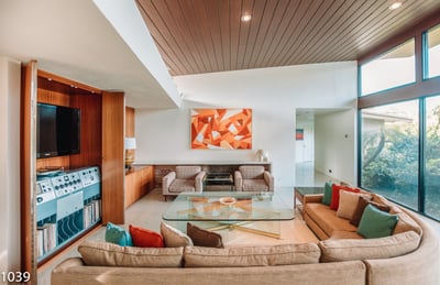 Luxury Villa Photo #7