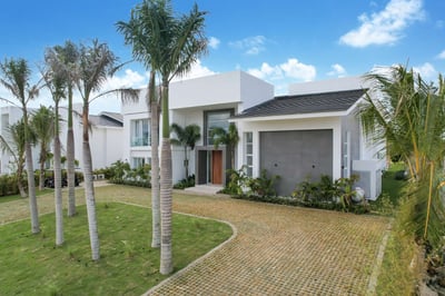 Luxury Villa Photo #61